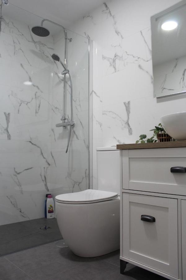Beautiful Brand New 2 Bedroom Flat With Terrace Málaga Dış mekan fotoğraf
