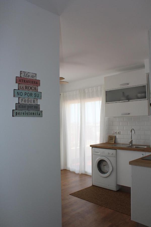 Beautiful Brand New 2 Bedroom Flat With Terrace Málaga Dış mekan fotoğraf